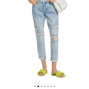 Frame Le Garçon distressed boyfriend straight jean